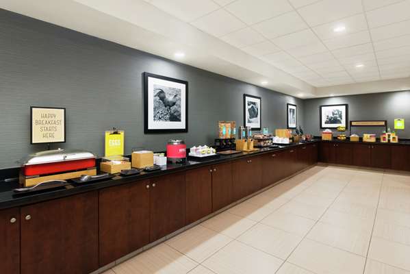 Amenities - Hampton Inn & Suites National Harbor - I-95 & I-495, Exit 2A