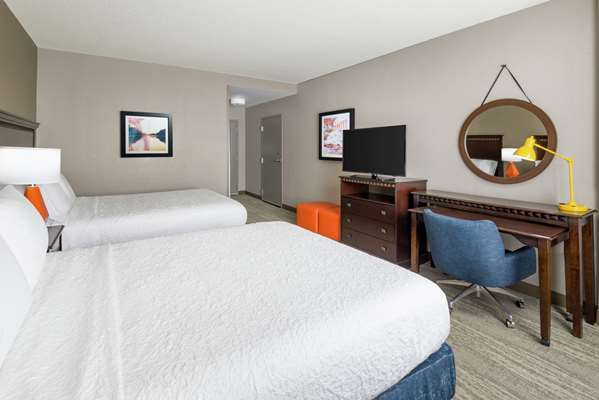  - Hampton Inn & Suites National Harbor - I-95 & I-495, Exit 2A
