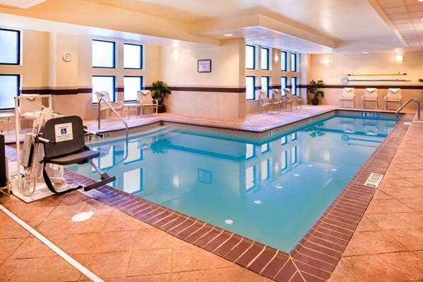 Pool - Hampton Inn & Suites National Harbor - I-95 & I-495, Exit 2A