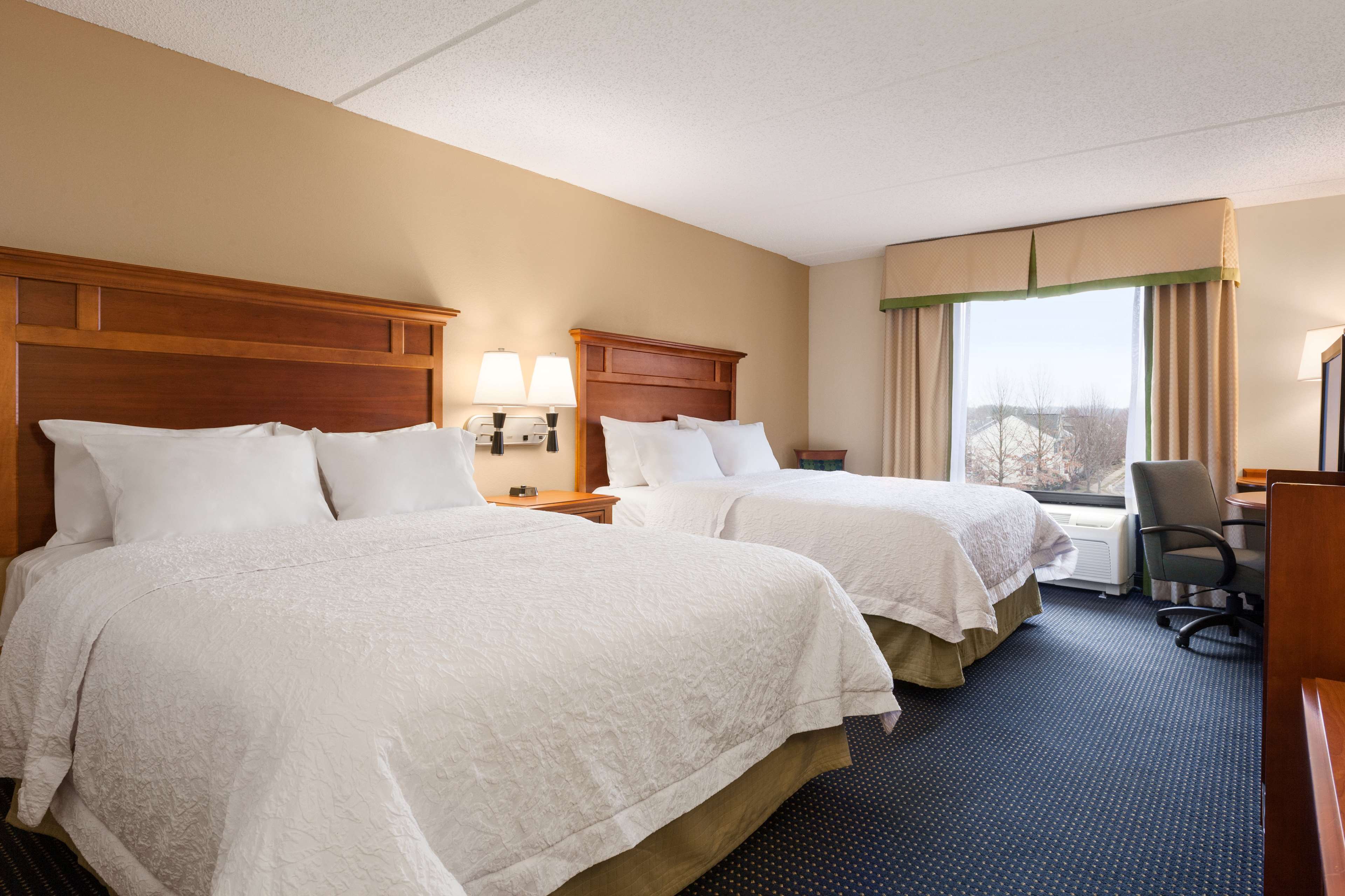Hampton Inn Warrenton Room Type - 2 QUEEN BEDS NONSMOKING