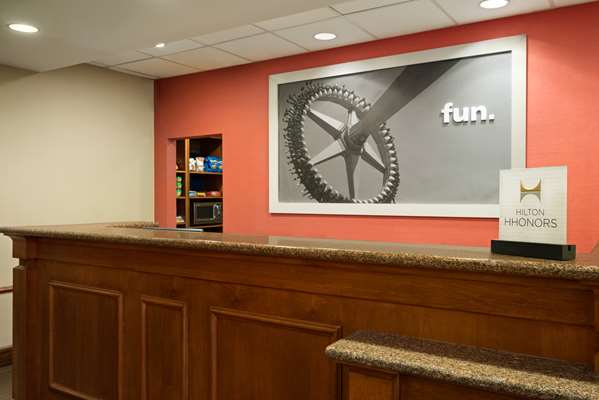  - Hampton Inn & Suites Central Williamsburg
