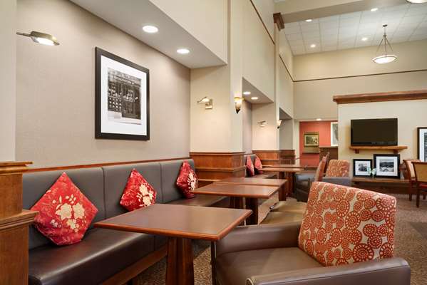  - Hampton Inn & Suites Central Williamsburg