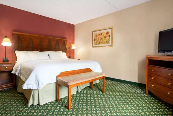  - Hampton Inn & Suites Central Williamsburg
