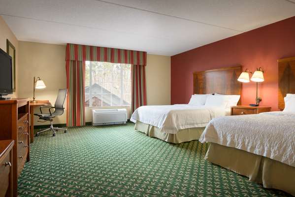  - Hampton Inn & Suites Central Williamsburg