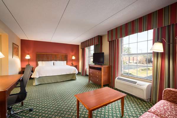  - Hampton Inn & Suites Central Williamsburg