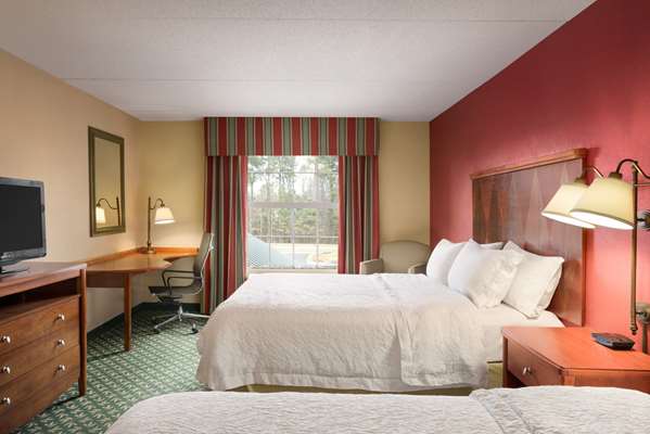  - Hampton Inn & Suites Central Williamsburg