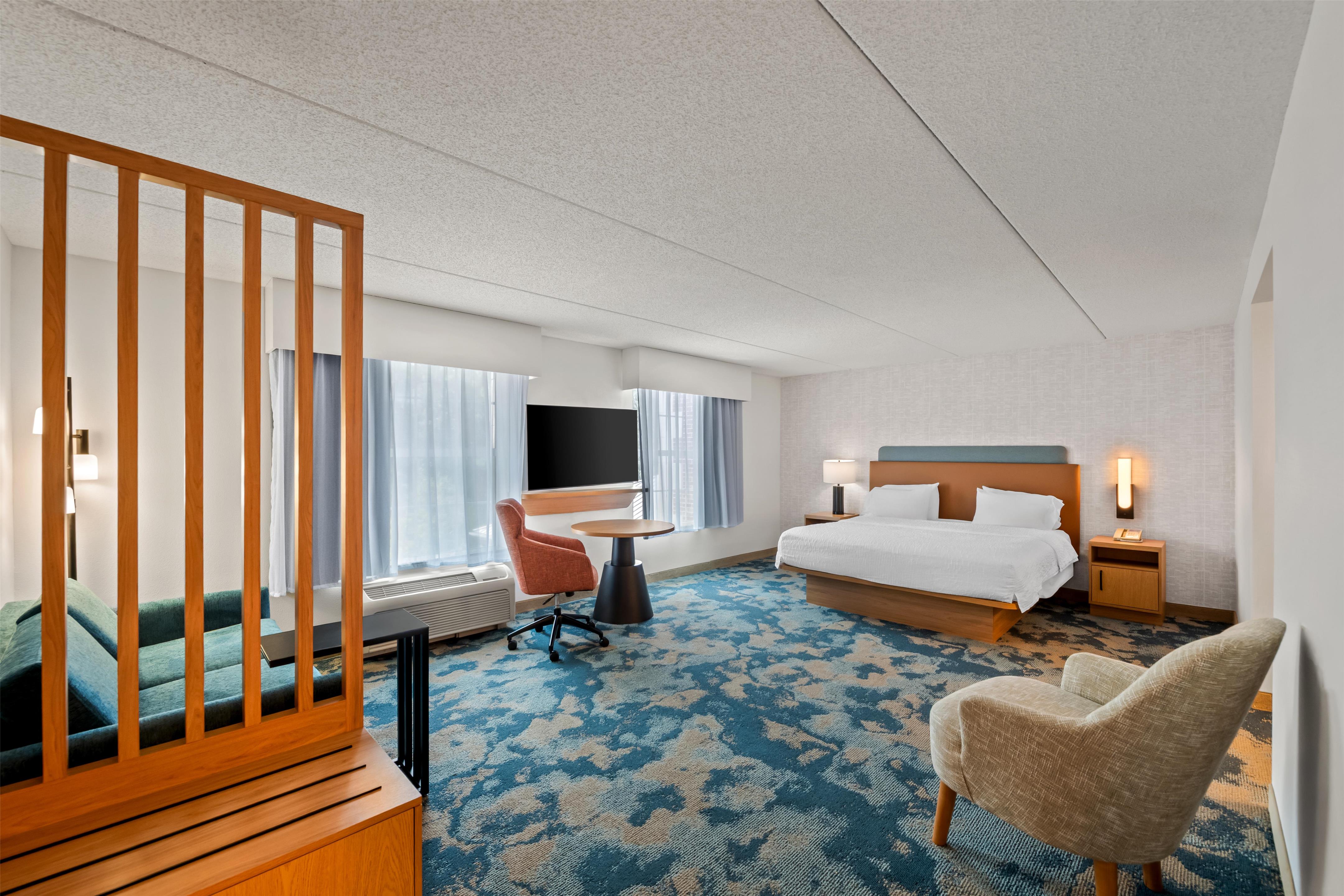 Guest room