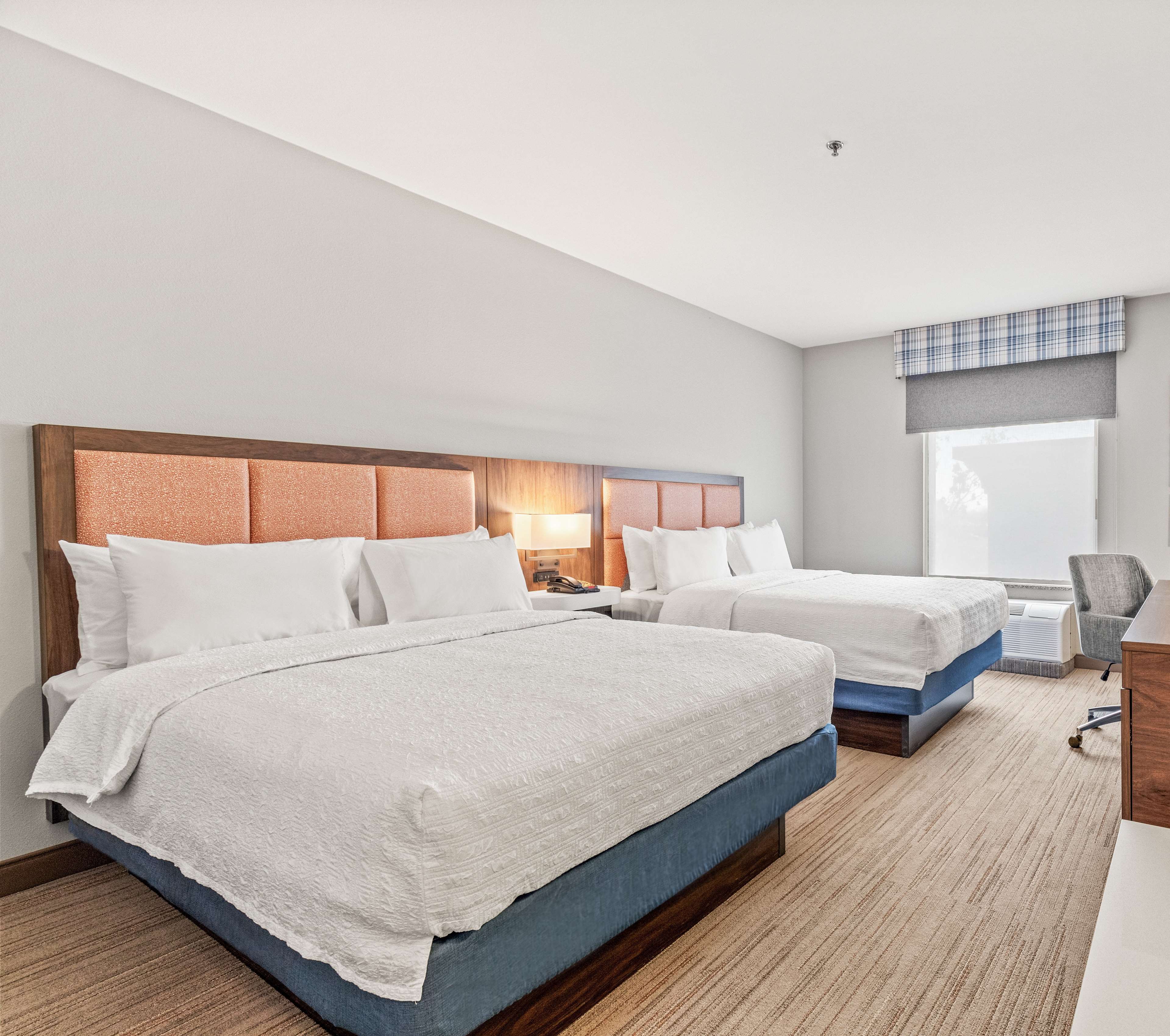 Hampton Inn Brighton Room Type - 2QN MOB HEARING ACC TUB