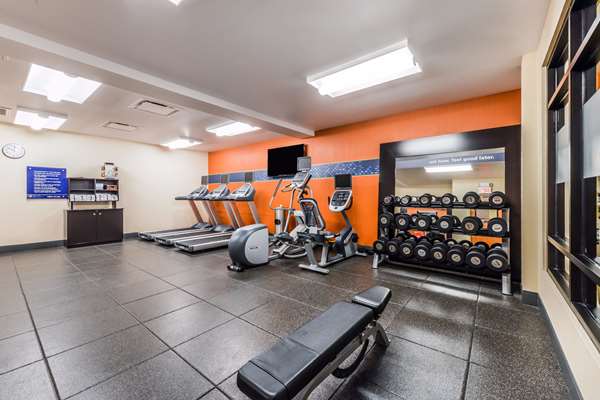 Fitness/ Exercise Room - Hampton Inn & Suites North Boulder