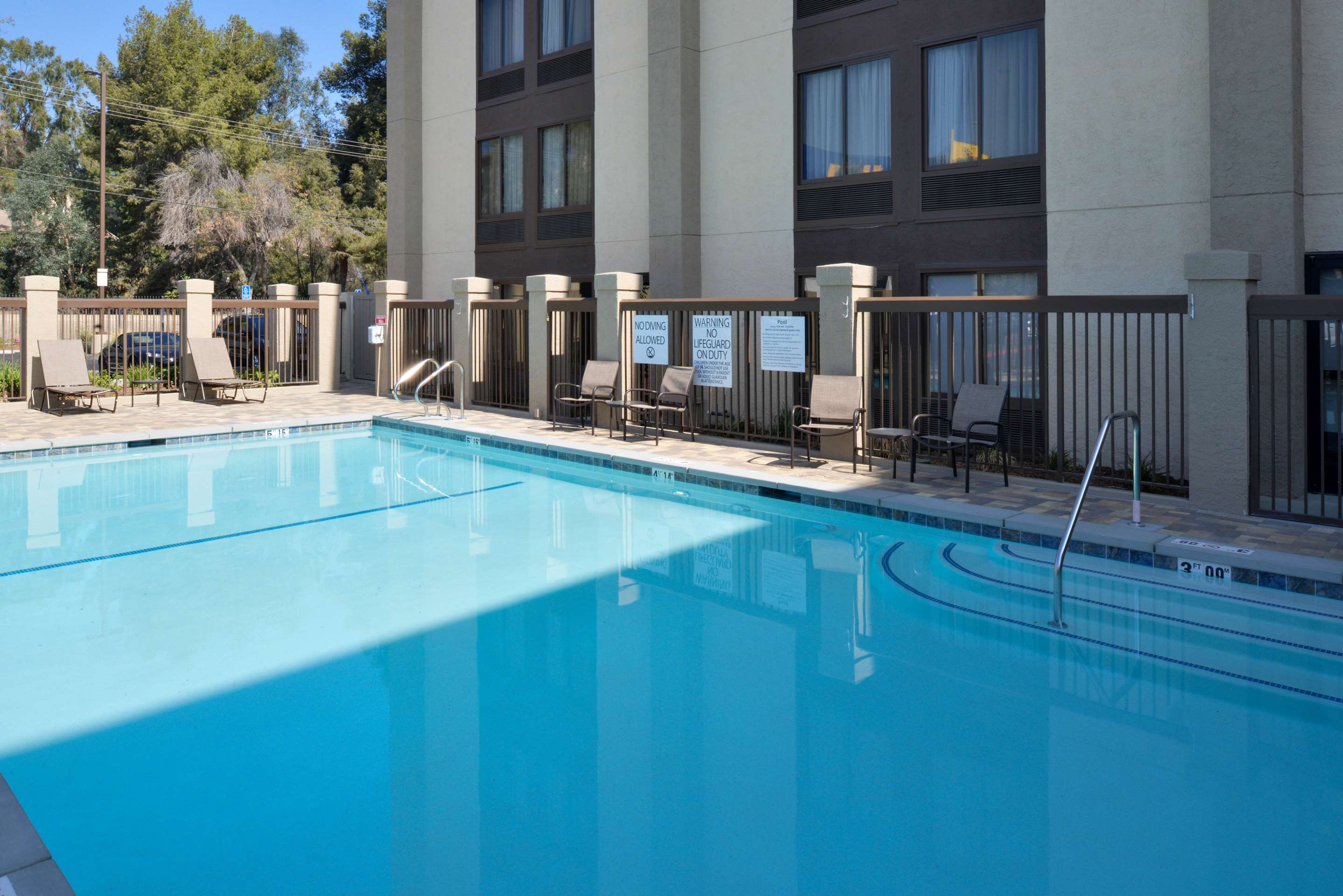 Pool | Hampton Inn Los AngelesWest Covina
