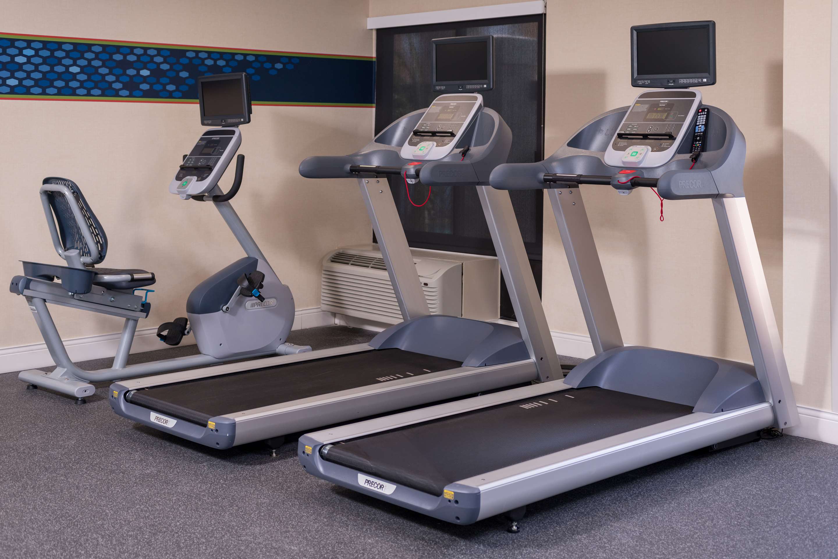 Health club fitness center gym | Hampton Inn Los AngelesWest Covina