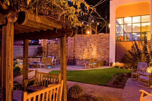 Exterior view - Hampton Inn Wheeling - I-70, Exit 2A