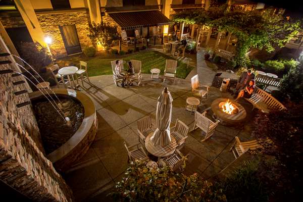 Exterior view - Hampton Inn Wheeling - I-70, Exit 2A