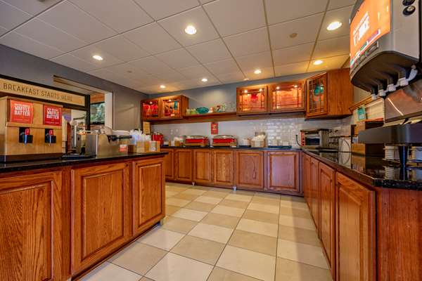 Amenities - Hampton Inn Wheeling - I-70, Exit 2A