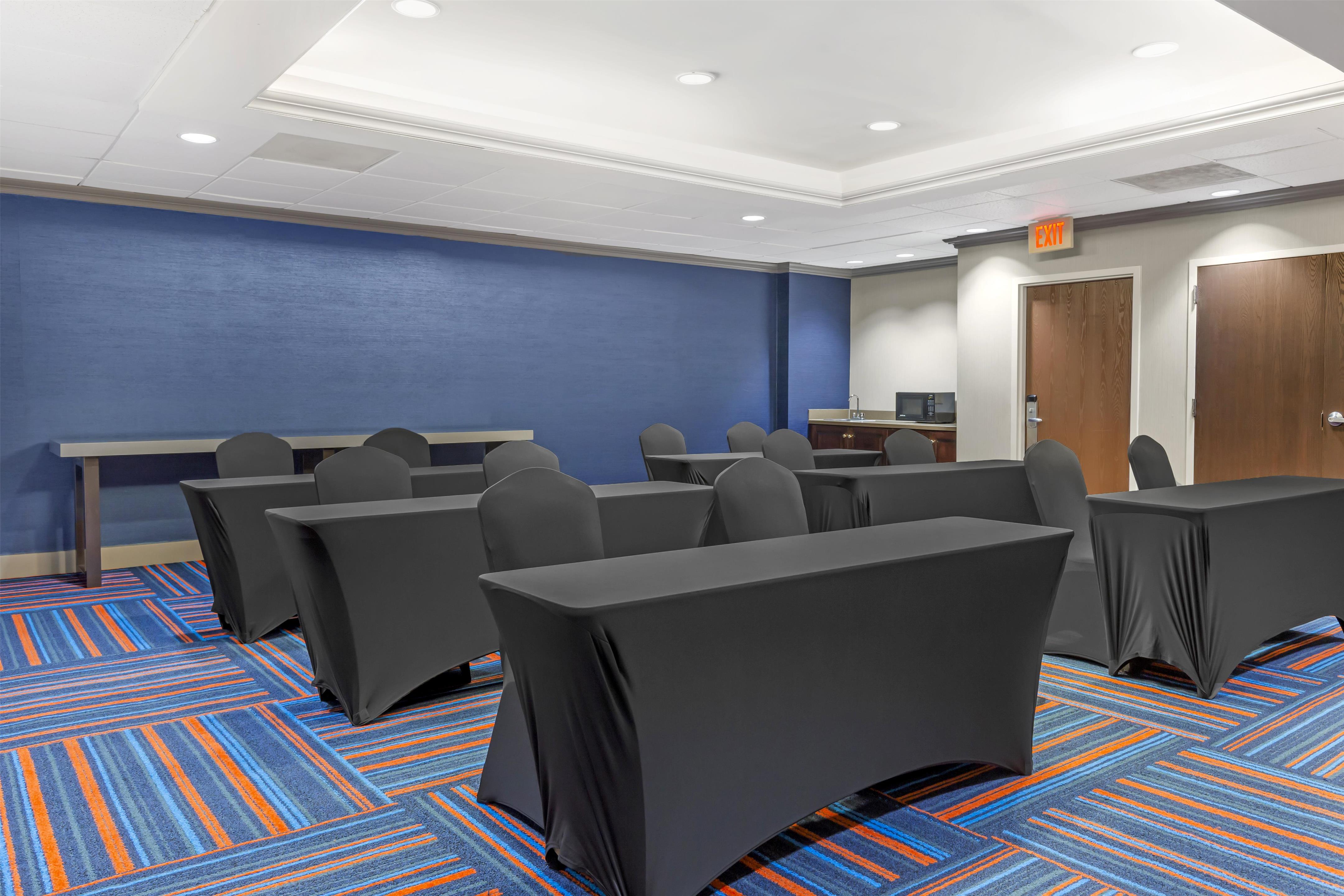 Meeting Room | Hampton Inn Washington
