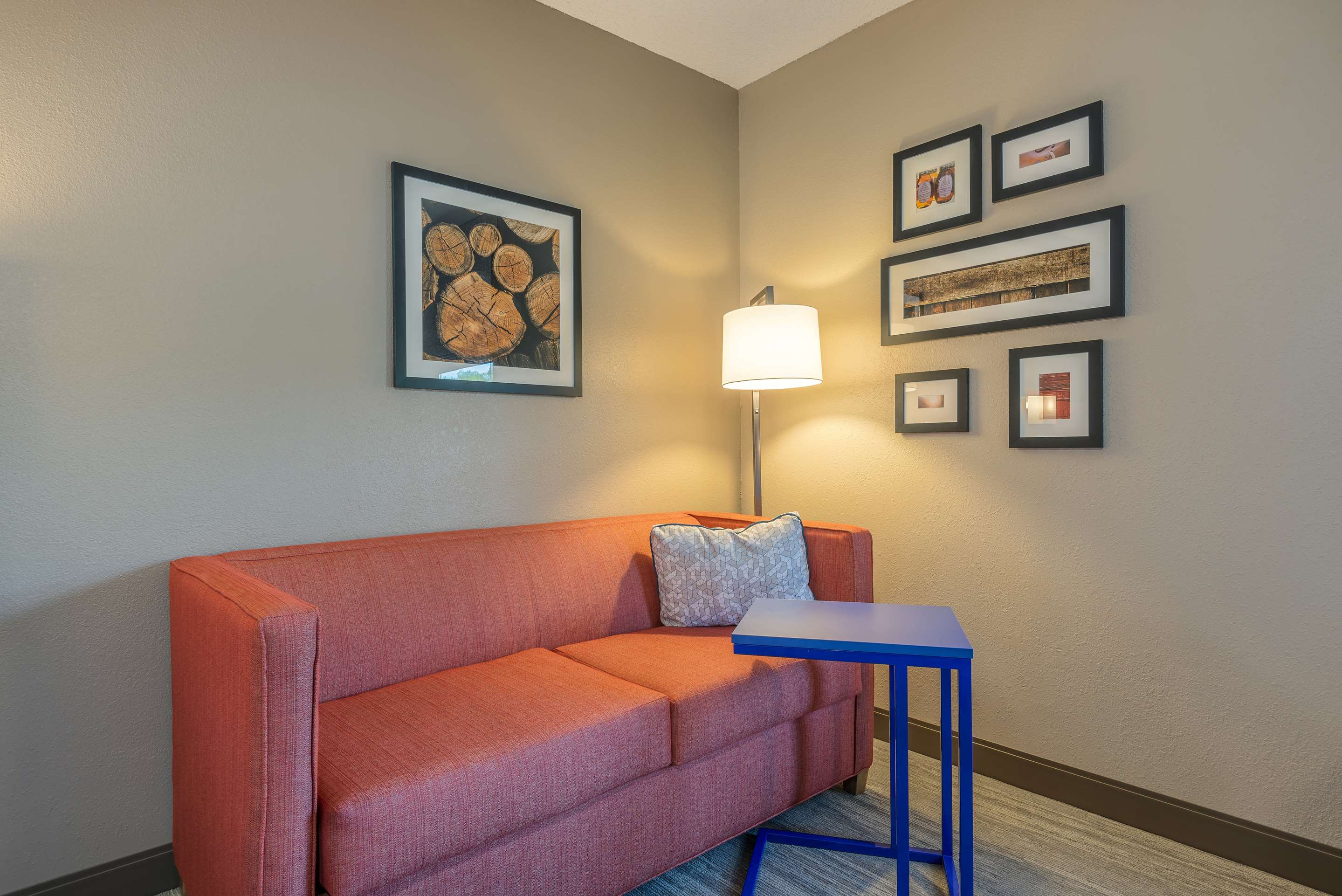 Guest room