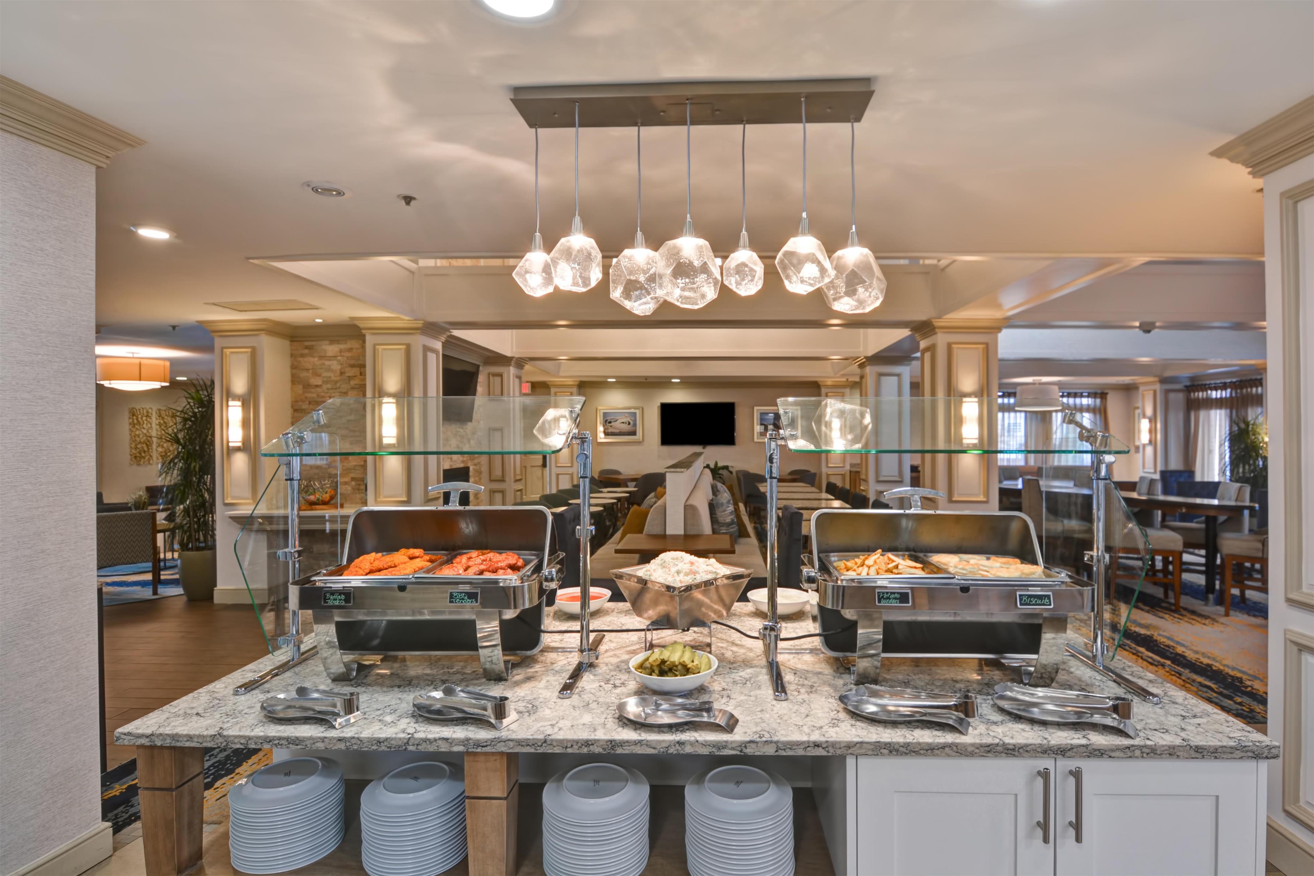 Breakfast Area | Homewood Suites by Hilton Windsor Locks Hartford