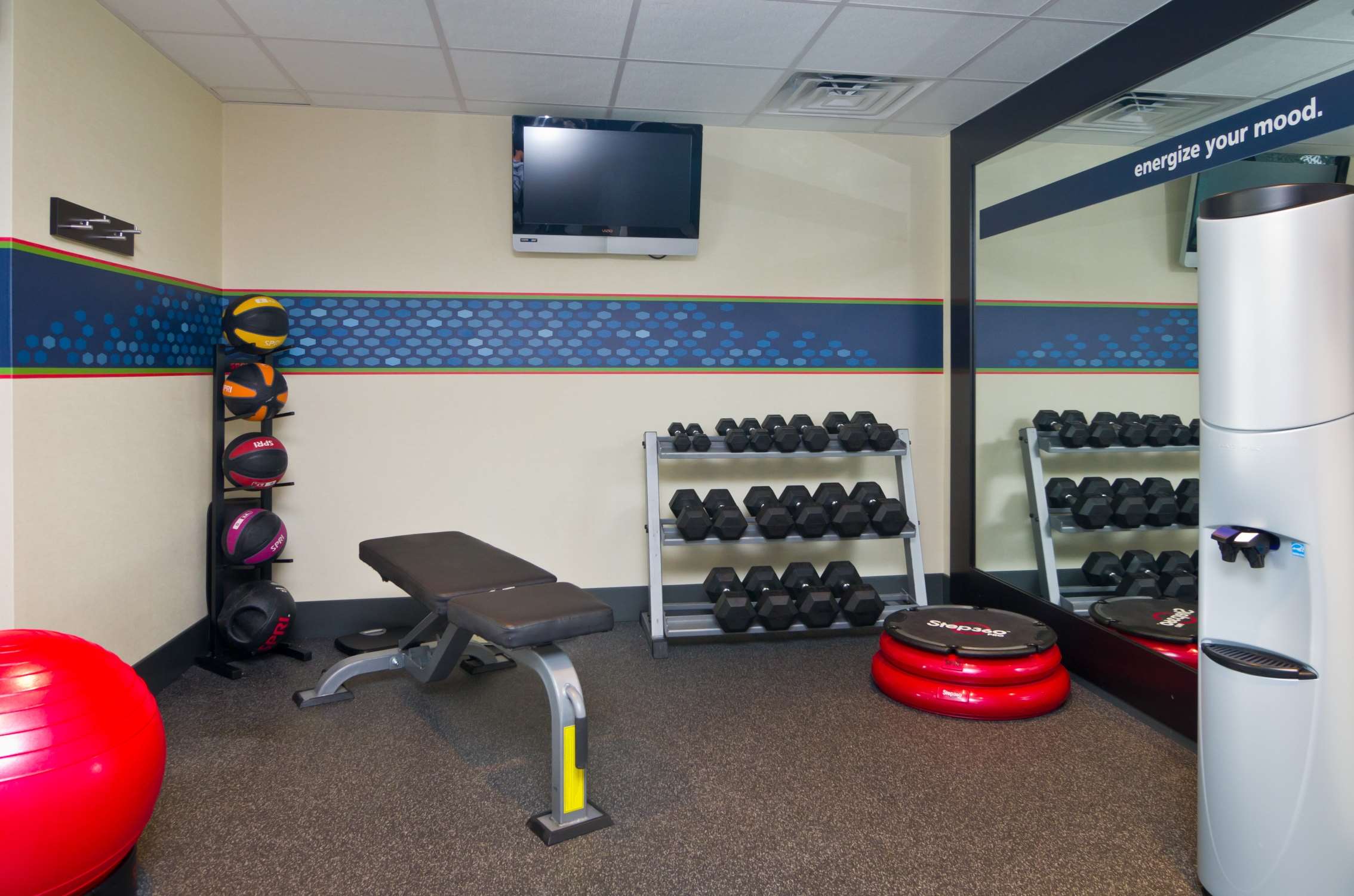 Health club fitness center gym | Hampton Inn Wooster