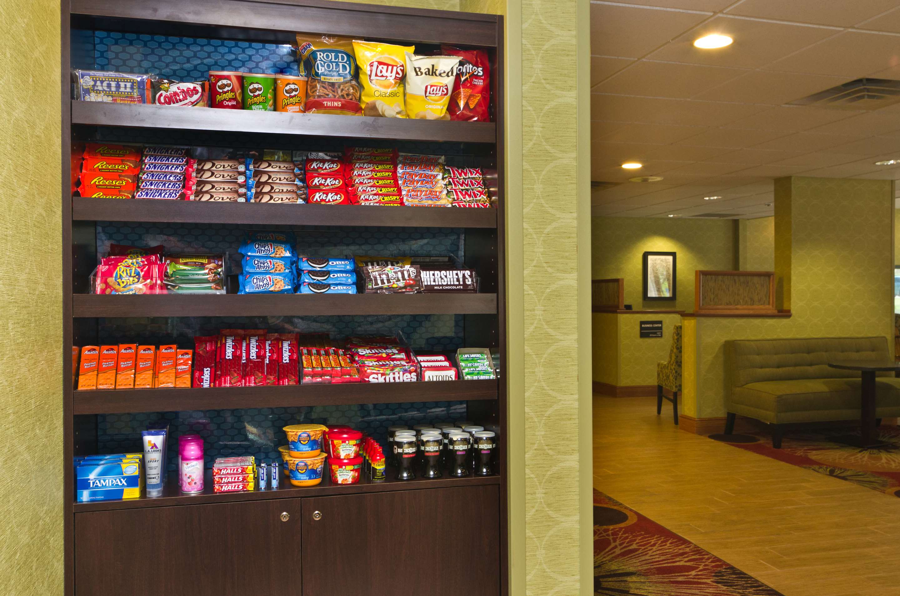 Restaurant | Hampton Inn Wooster