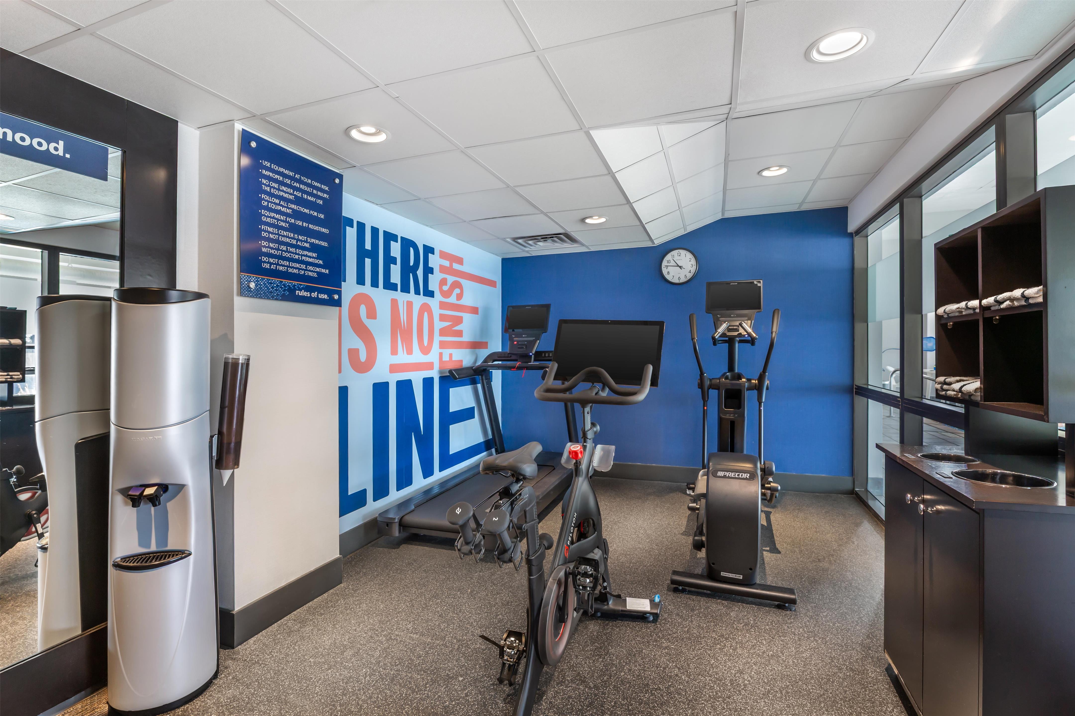 Health club fitness center gym | Hampton Inn Wooster