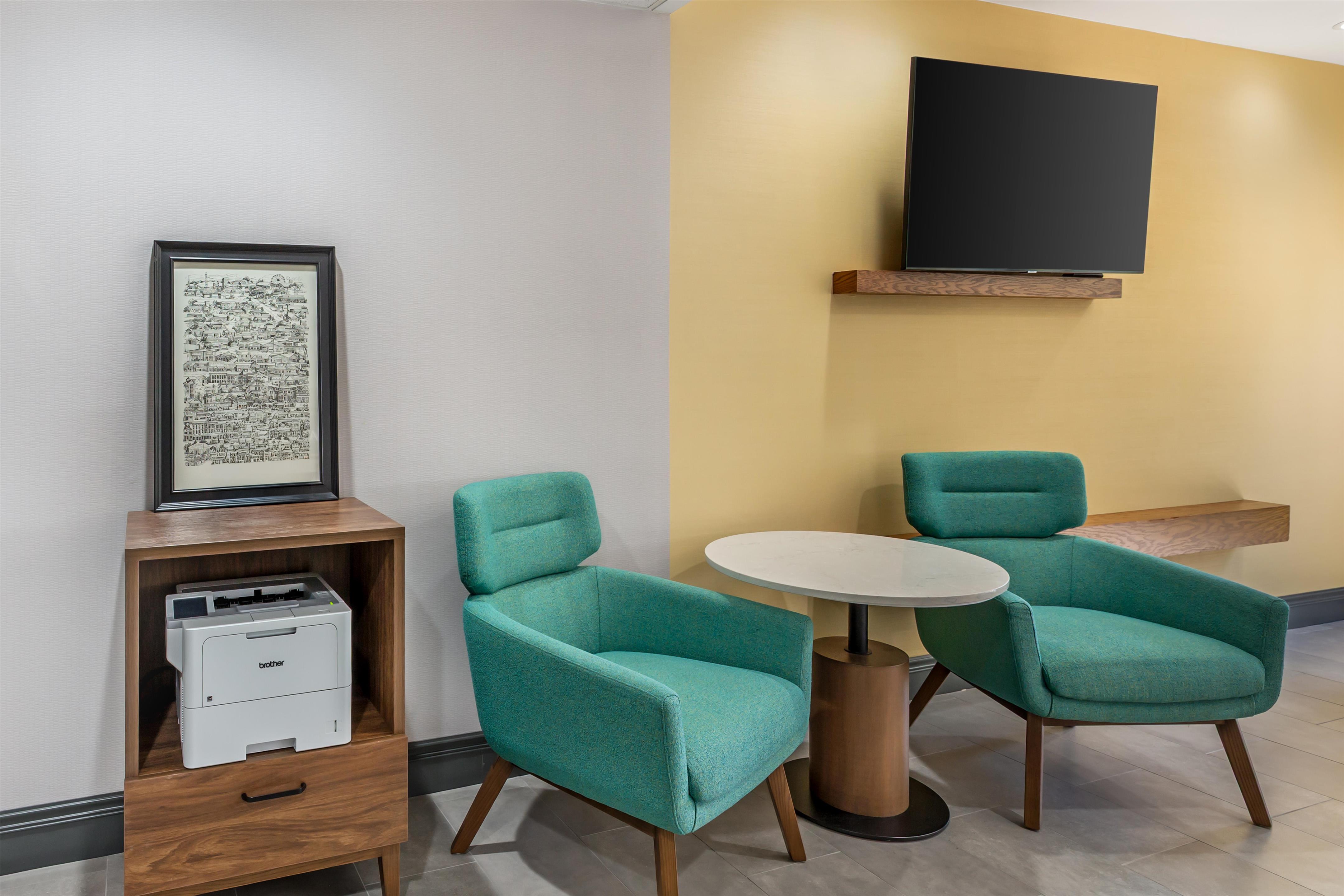 Business Center | Hampton Inn Wooster