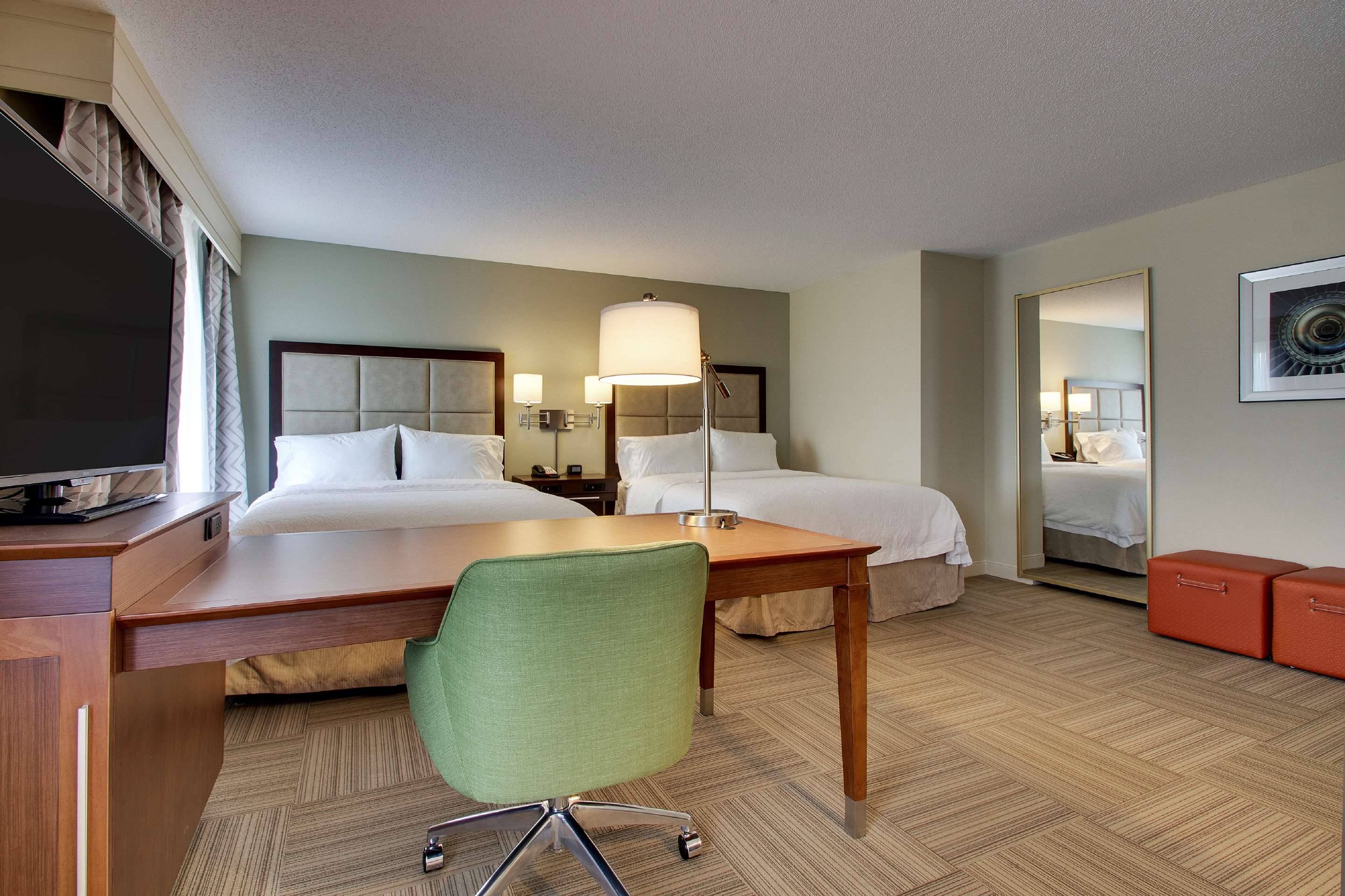 Guest room