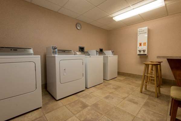  - Hampton Inn White River Junction