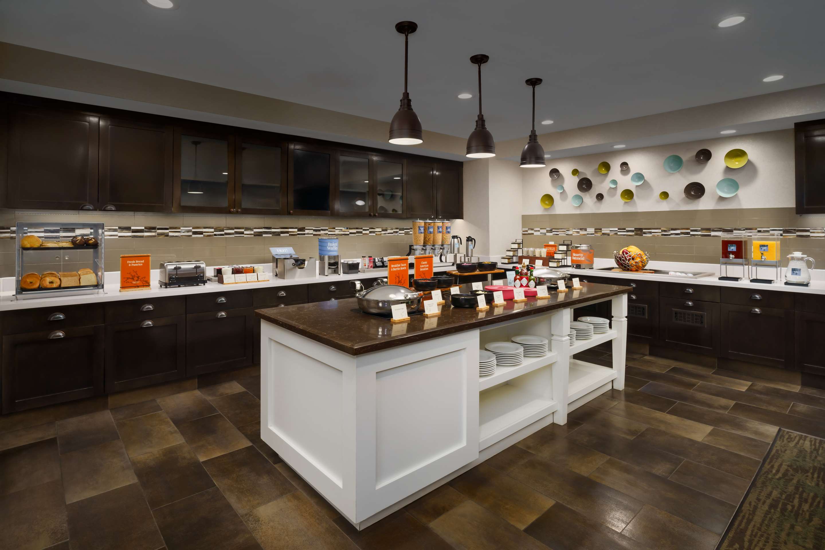 Breakfast Area | Homewood Suites by Hilton Providence/Warwick