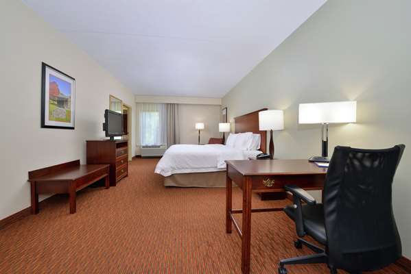  - Hampton Inn Fishersville - I-64, Exit 91