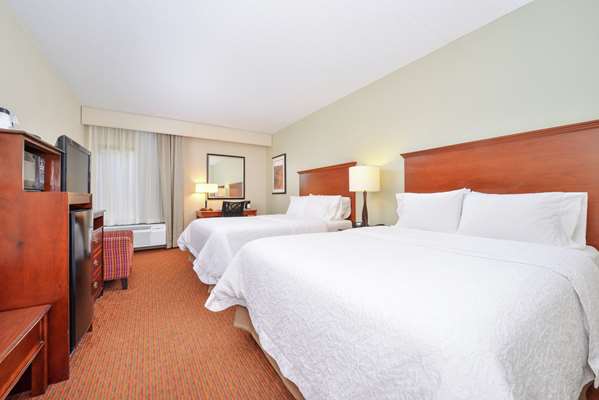  - Hampton Inn Fishersville - I-64, Exit 91