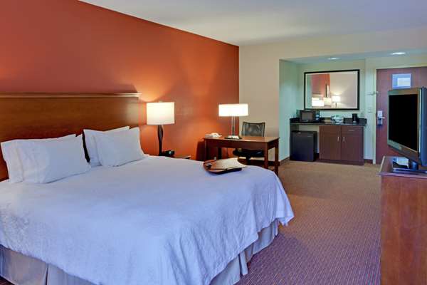  - Hampton Inn Fishersville - I-64, Exit 91