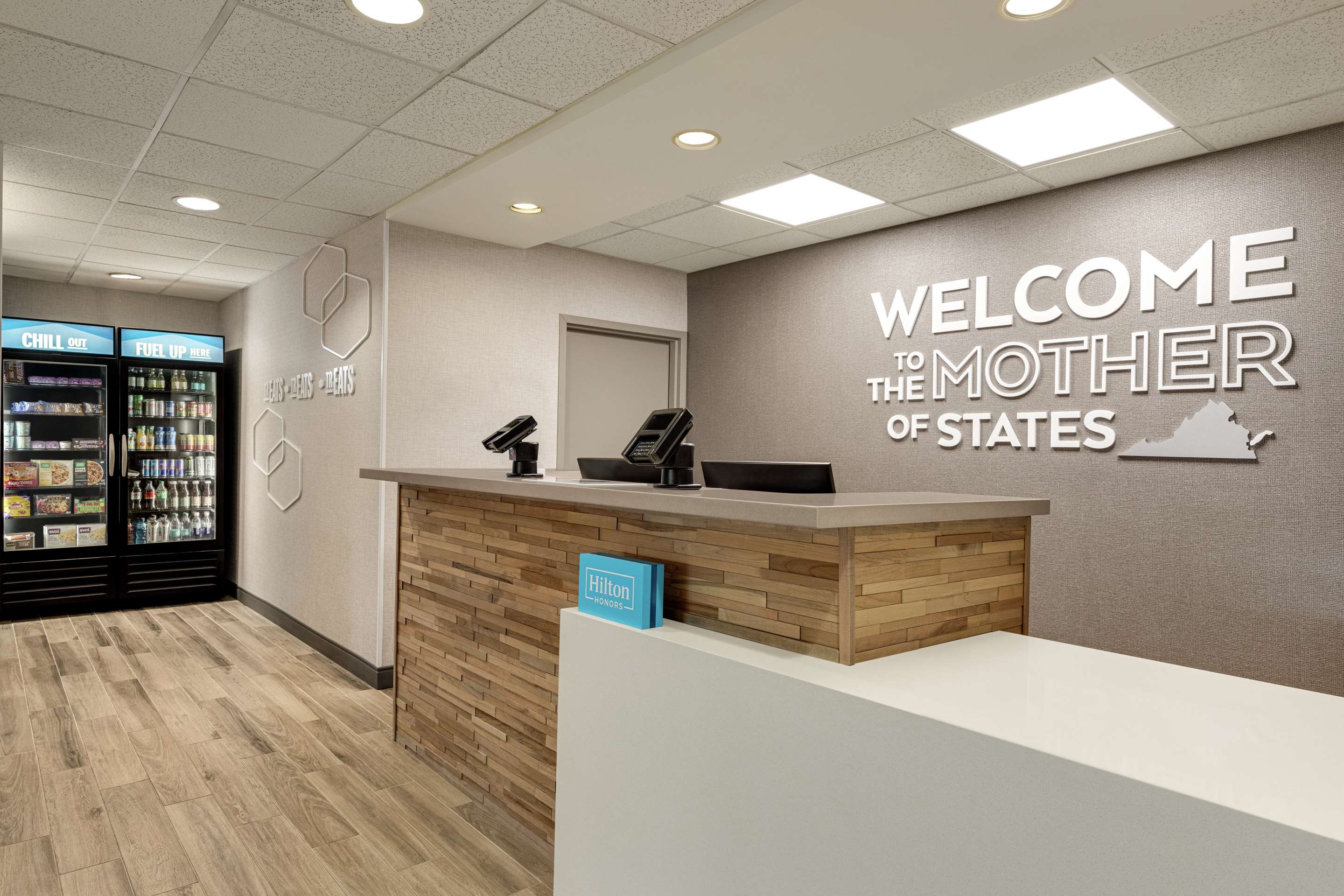 Reception | Hampton Inn Waynesboro/Stuarts Draft