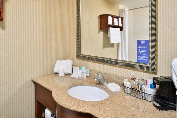  - Hampton Inn Wytheville - I-77, Exit 41