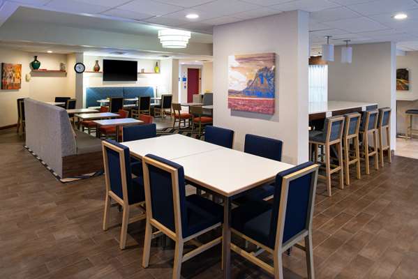 Amenities - Hampton Inn Wytheville - I-77, Exit 41