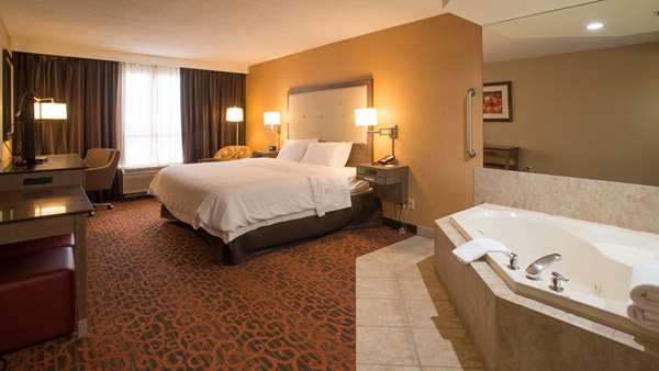  - Hampton Inn West Mississauga