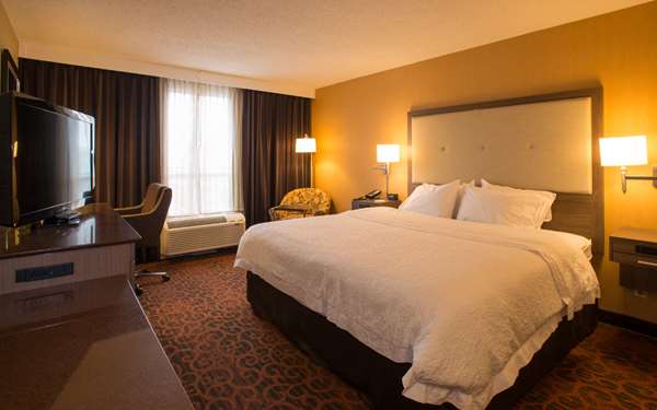  - Hampton Inn West Mississauga