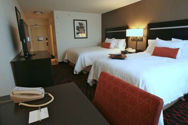  - Hampton Inn Fort Saskatchewan