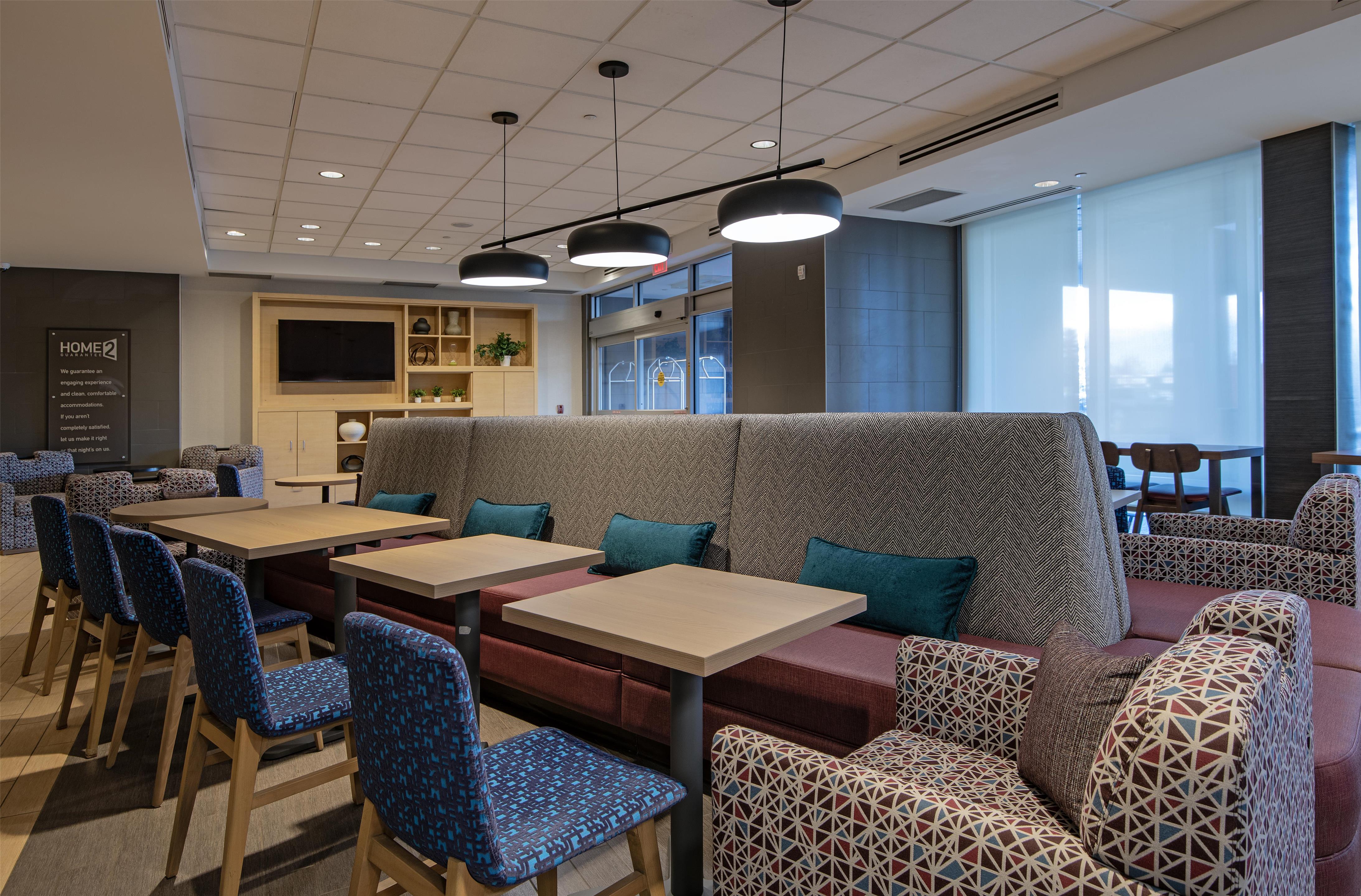 Lobby | Home2 Suites West Edmonton, Alberta, Canada