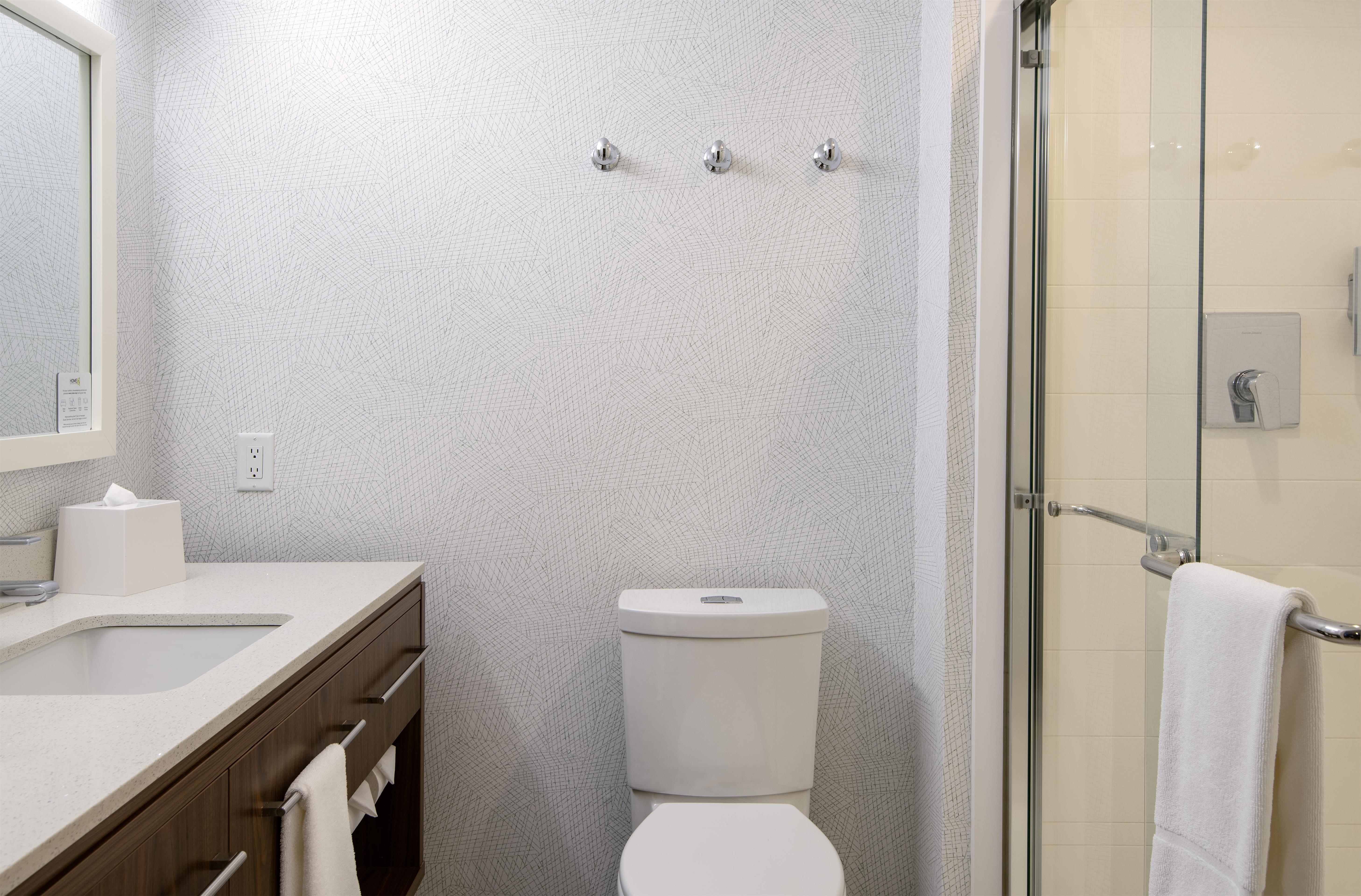 Home2 Suites by Hilton West Edmonton, Alberta, Canada Room Type - 1 QUEEN BED STUDIO NONSMOK