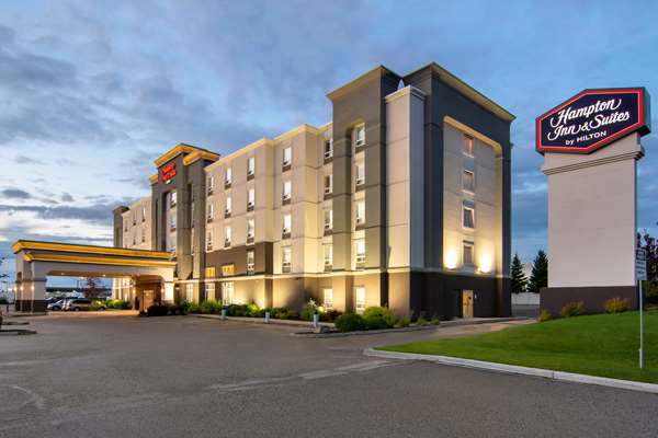 Exterior view - Hampton Inn & Suites West Edmonton