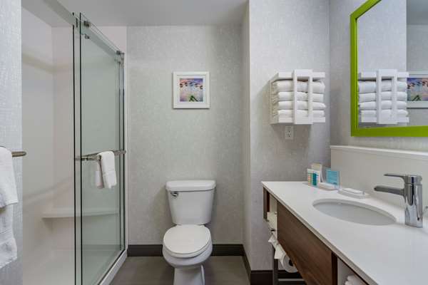  - Hampton Inn & Suites West Edmonton