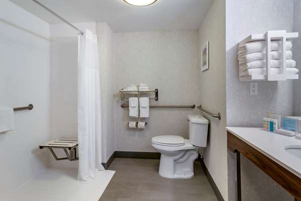  - Hampton Inn & Suites West Edmonton