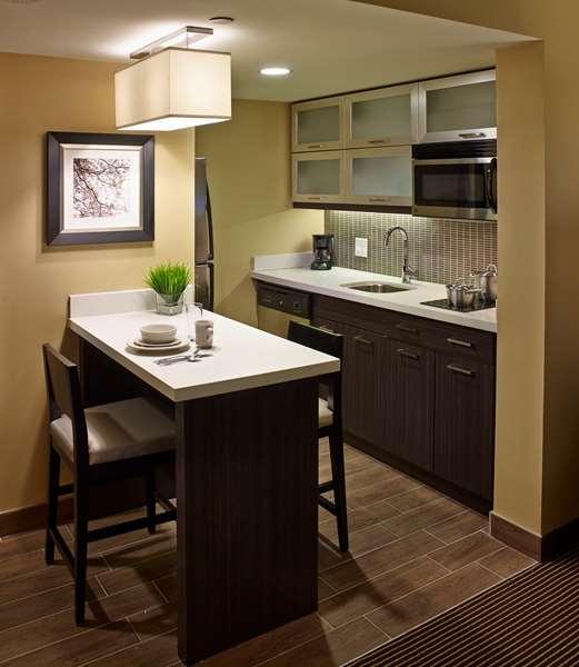 - Homewood Suites by Hilton Hamilton