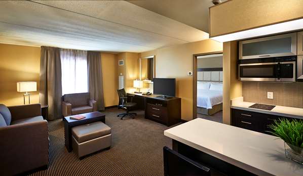 - Homewood Suites by Hilton Hamilton