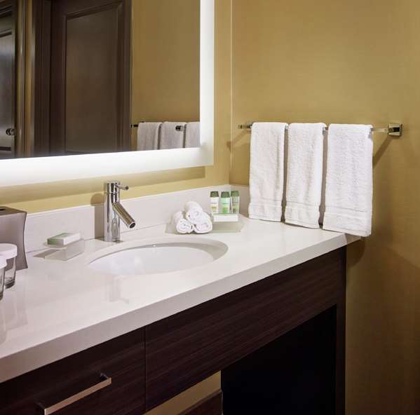  - Homewood Suites by Hilton Hamilton