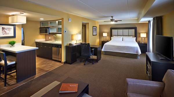  - Homewood Suites by Hilton Hamilton
