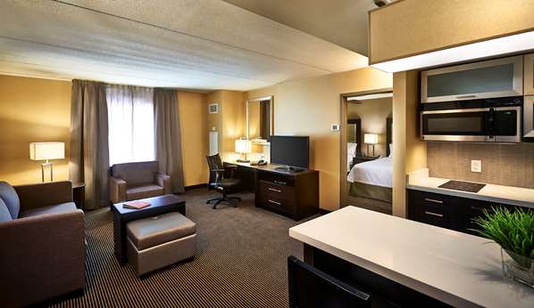  - Homewood Suites by Hilton Hamilton