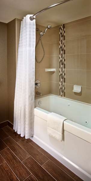  - Homewood Suites by Hilton Hamilton