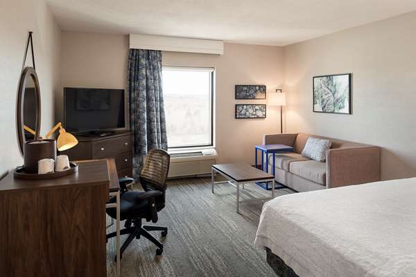 - Hampton Inn & Suites Dartmouth