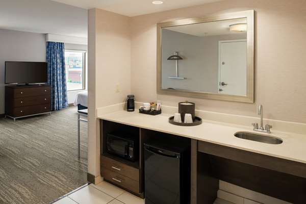  - Hampton Inn & Suites Dartmouth